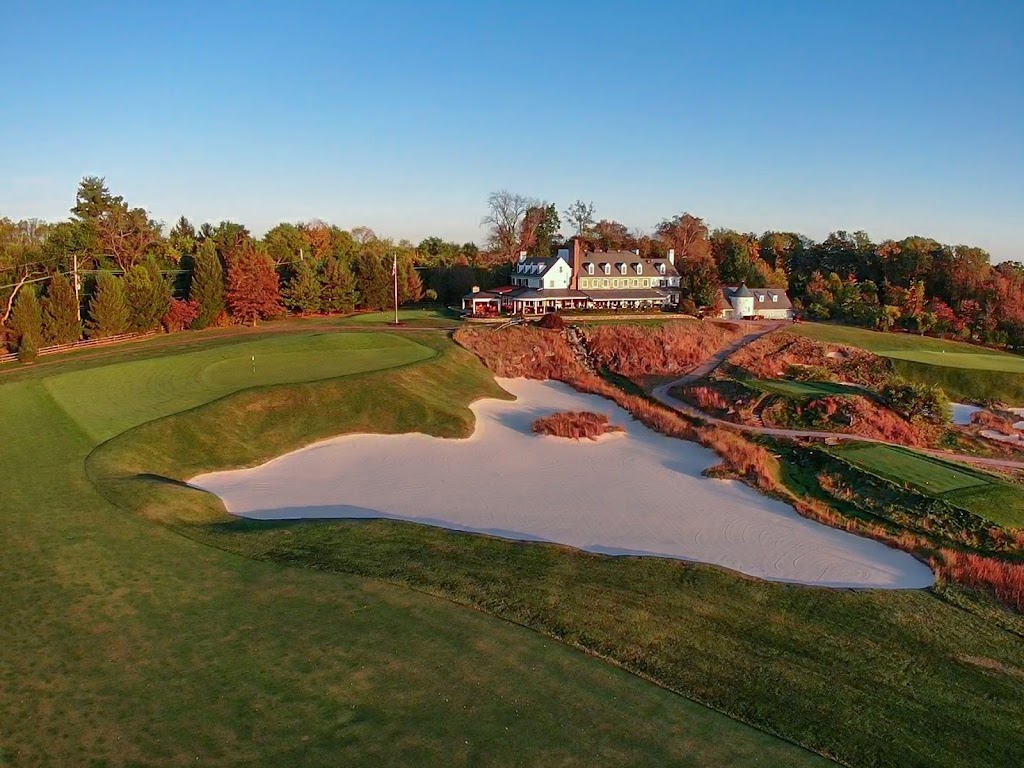 Panoramic view of a lush green golf course at Applebrook Golf Club. Smooth