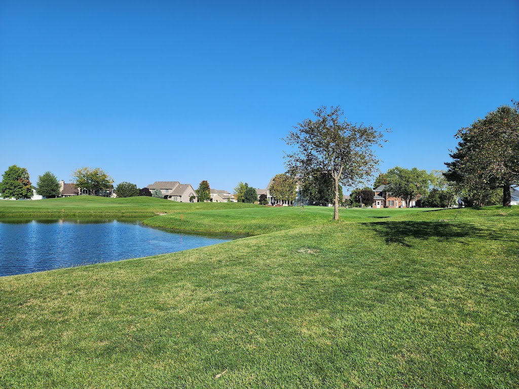 Panoramic view of a lush green golf course at Atkins Golf Club at the University of Illinois. Smooth