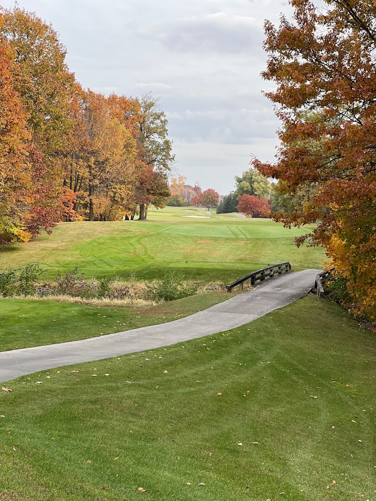 Panoramic view of a lush green golf course at Autumn Ridge Golf Course Inc. Smooth