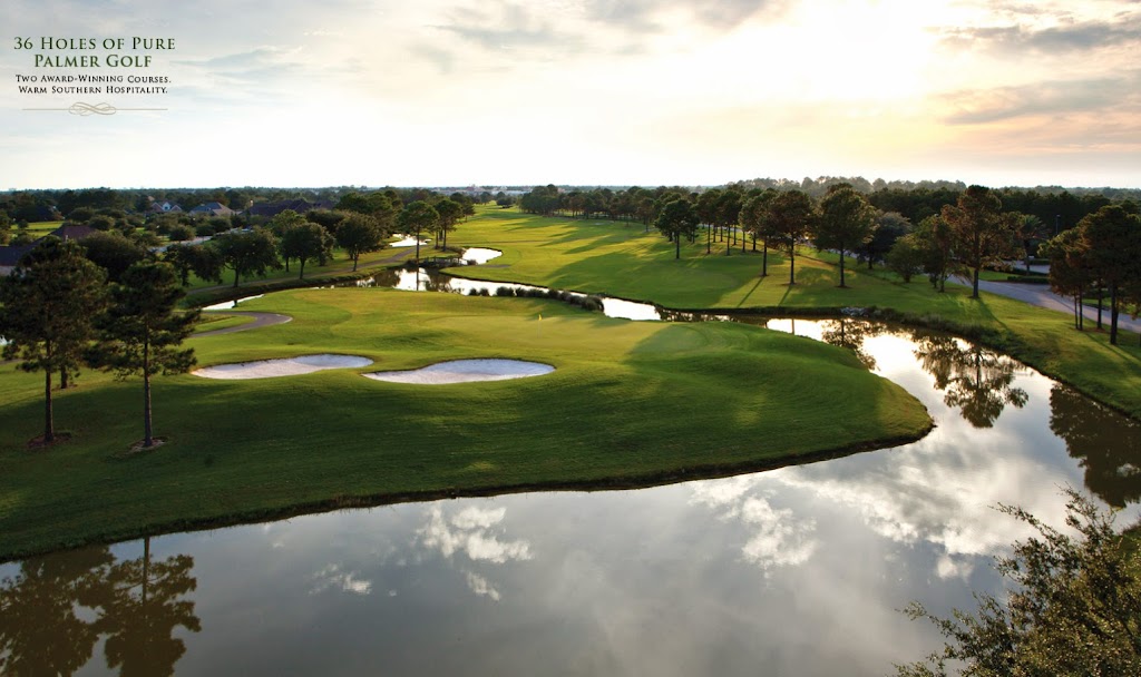 Panoramic view of a lush green golf course at Craft Farms Golf Club. Smooth
