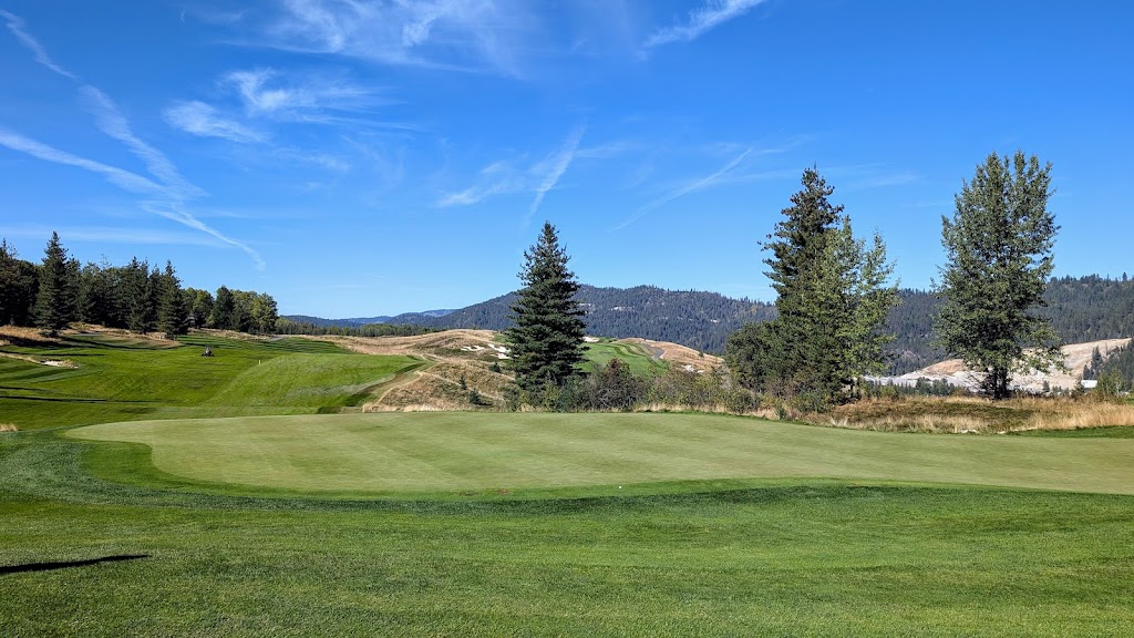 Panoramic view of a lush green golf course at Galena Ridge Golf Course. Smooth