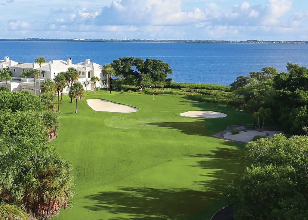 Panoramic view of a lush green golf course at Harbourside Golf Course. Smooth