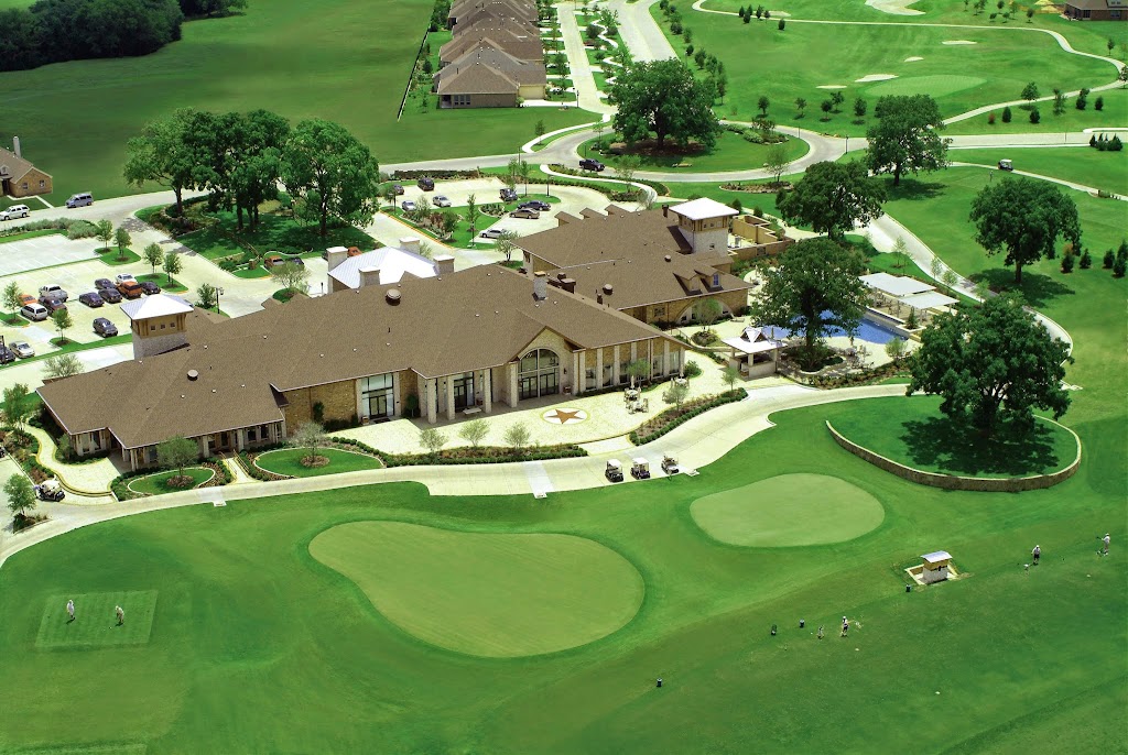 Panoramic view of a lush green golf course at Heritage Ranch & Golf Country Club. Smooth