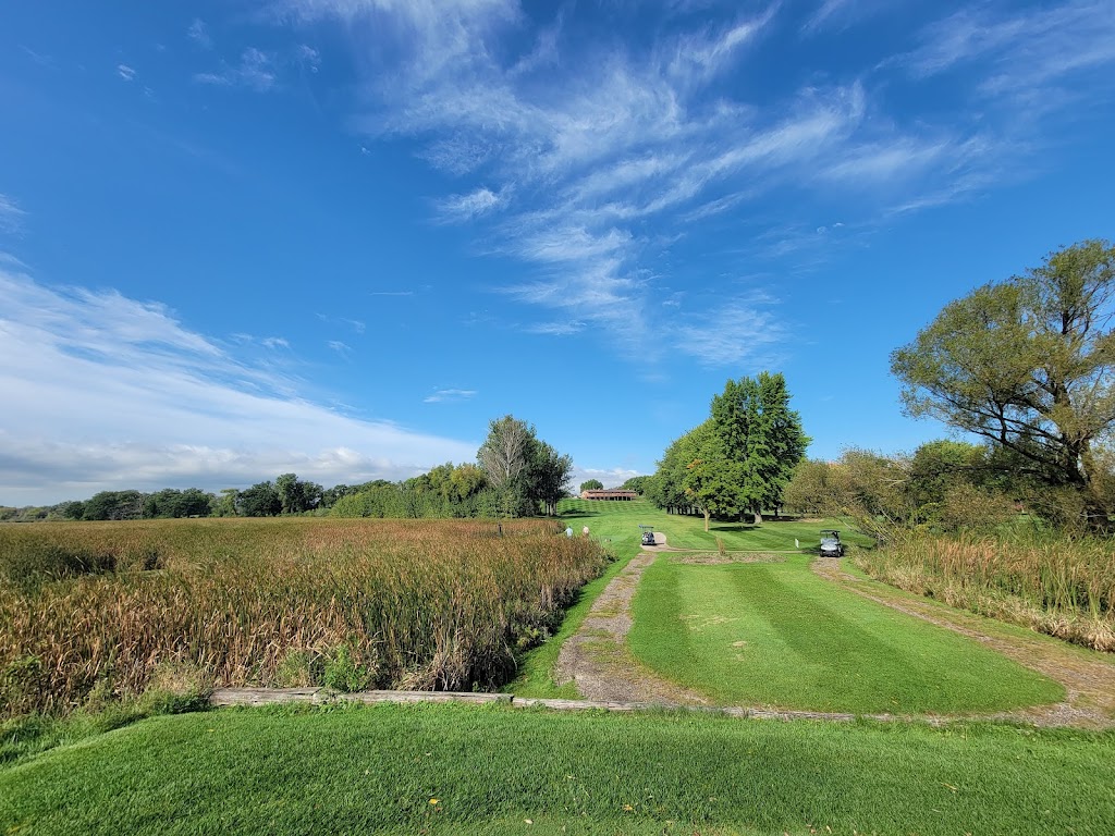 Panoramic view of a lush green golf course at Horicon Hills Golf Club. Smooth