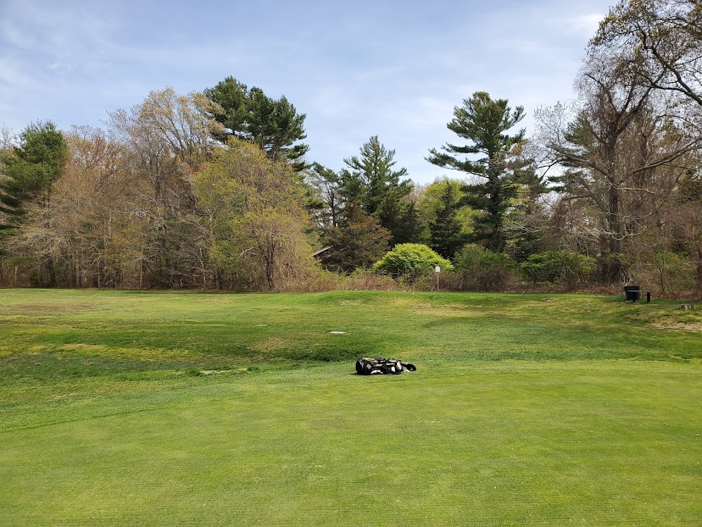 Panoramic view of a lush green golf course at Marion Golf Club. Smooth