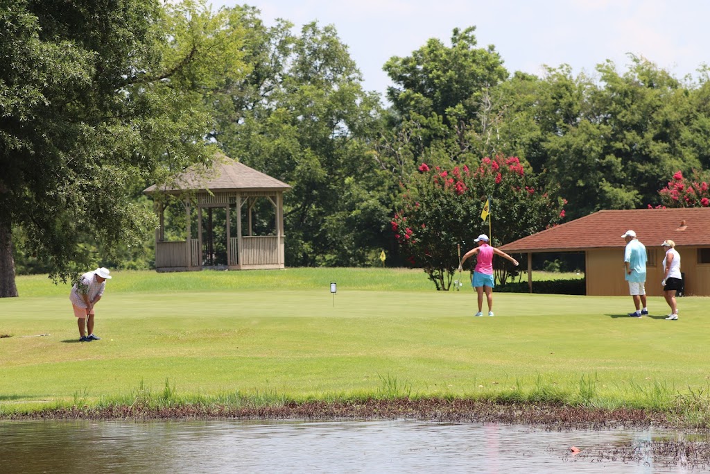 Panoramic view of a lush green golf course at Meadowbrook Country Club. Smooth