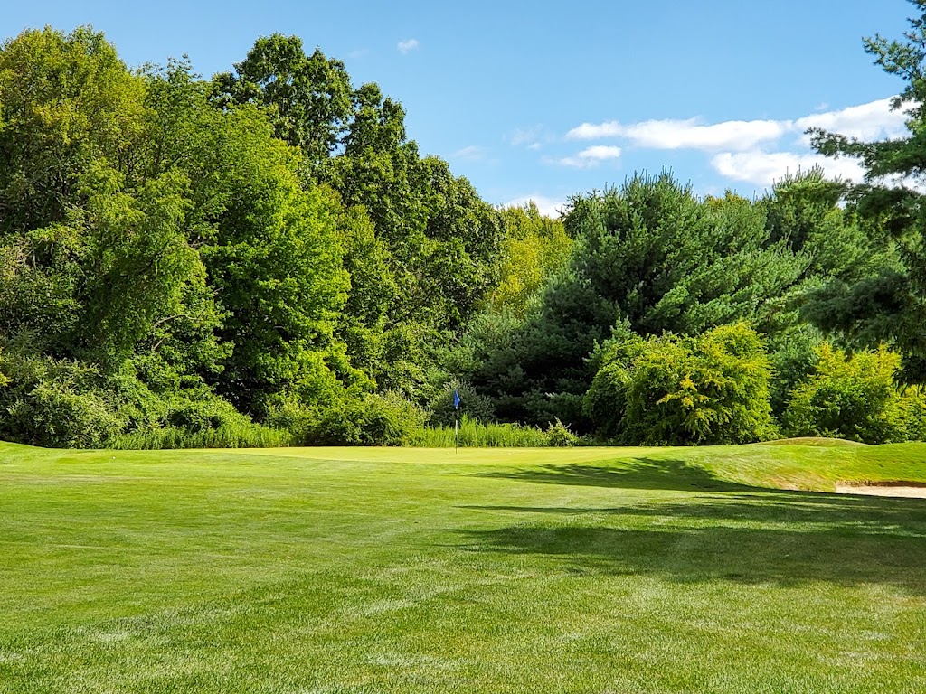 Panoramic view of a lush green golf course at Mohansic Golf Course. Smooth