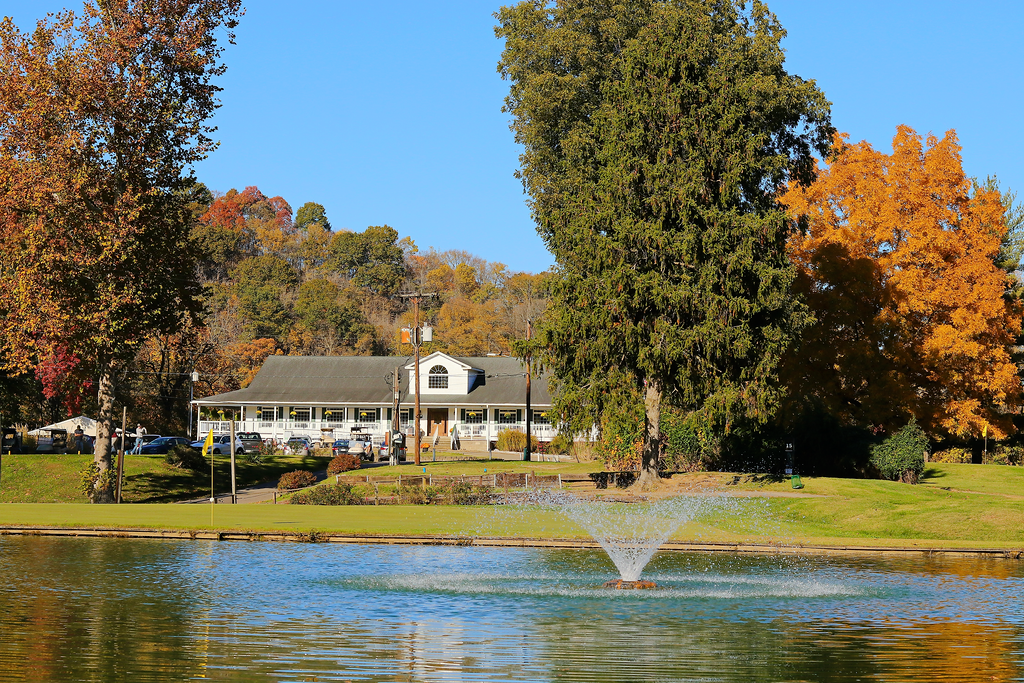 Panoramic view of a lush green golf course at Riverside Golf Club WV. Smooth