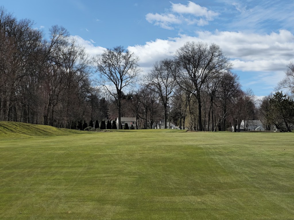 Panoramic view of a lush green golf course at Rockledge Golf Club. Smooth