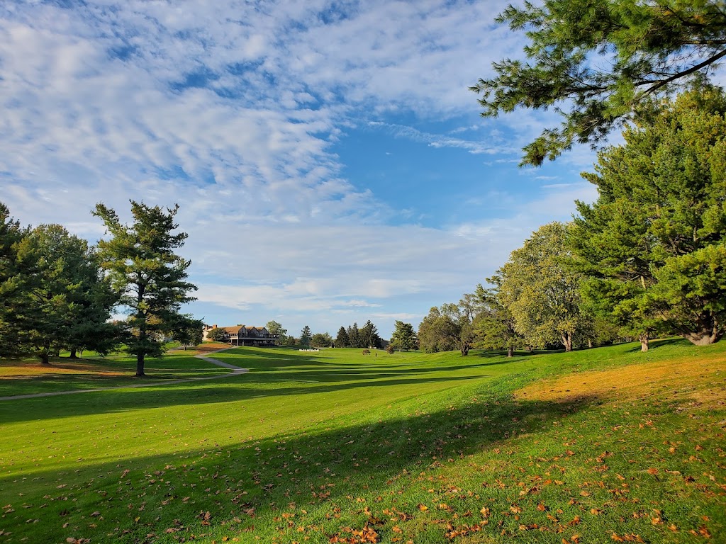Panoramic view of a lush green golf course at Shenandoah Valley Golf Club. Smooth
