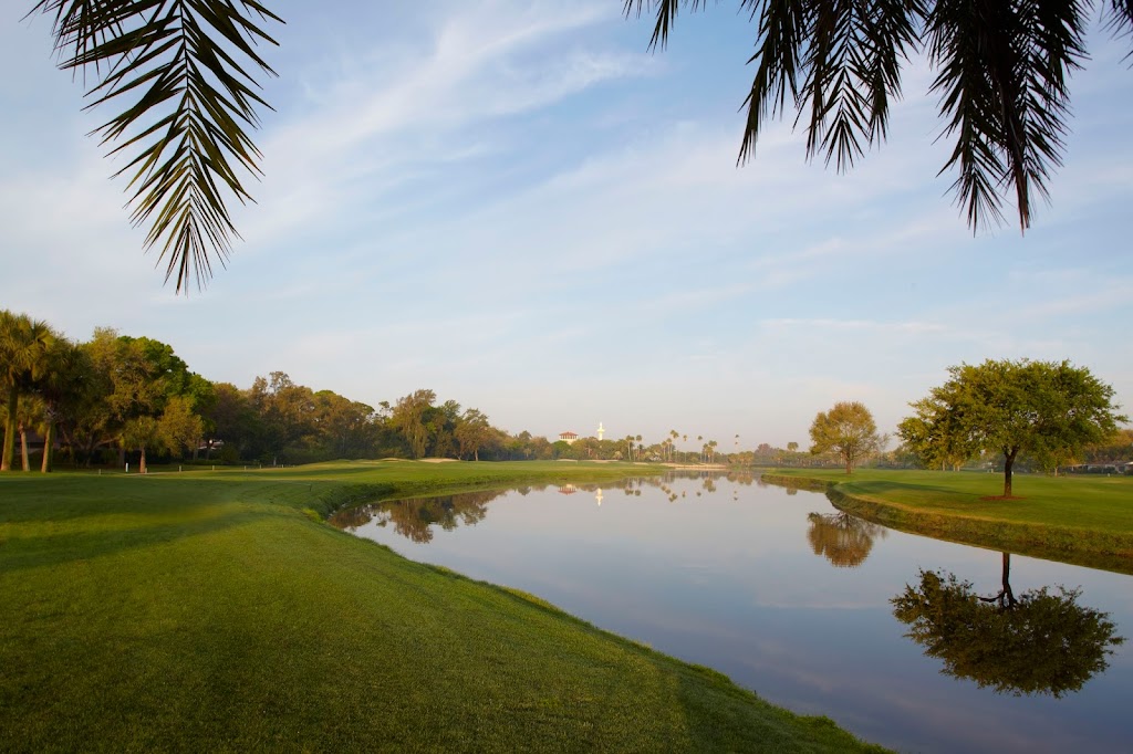 Panoramic view of a lush green golf course at Vinoy Golf Club. Smooth
